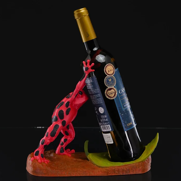 Strong Frog, Wine Holder