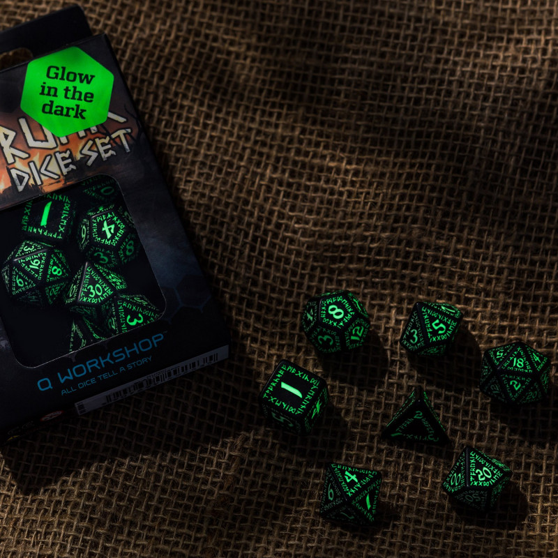 Runic Black & glow-in-the-dark Set de Zaruri