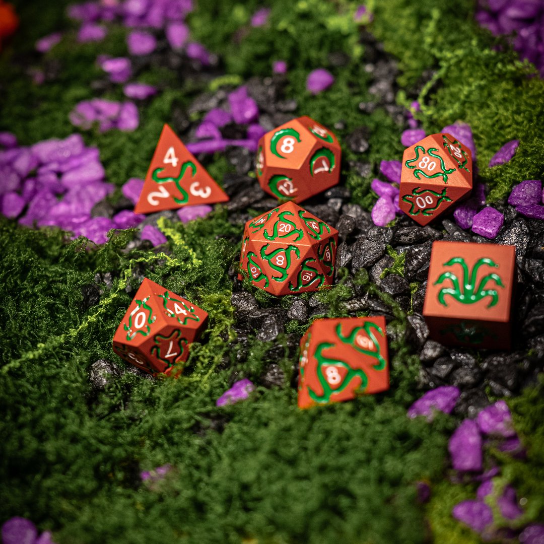 Metal dice set 04, orange-red, with green inlay, photo 7