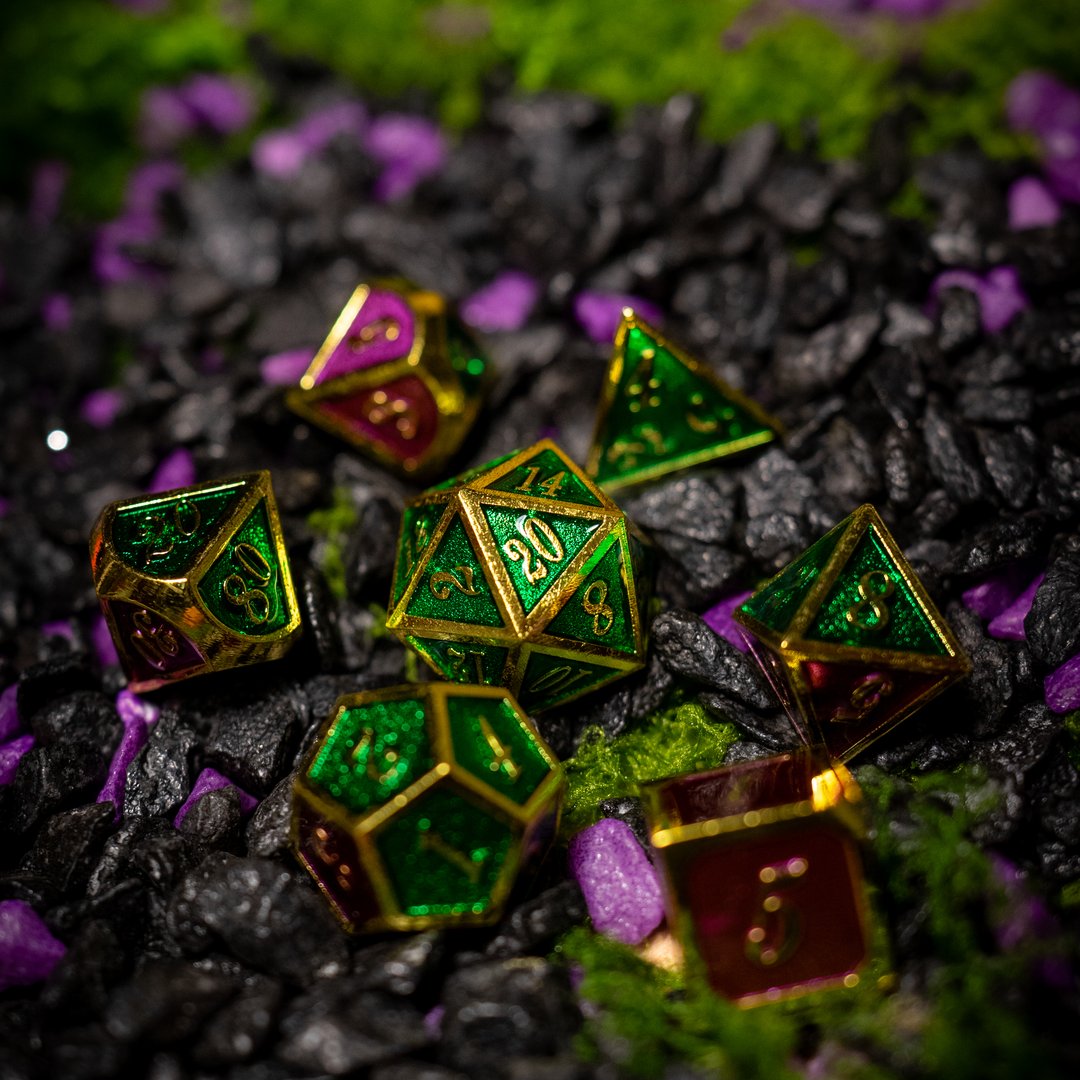 Metal dice set 15, gold frame, green and red enamel, photo 3