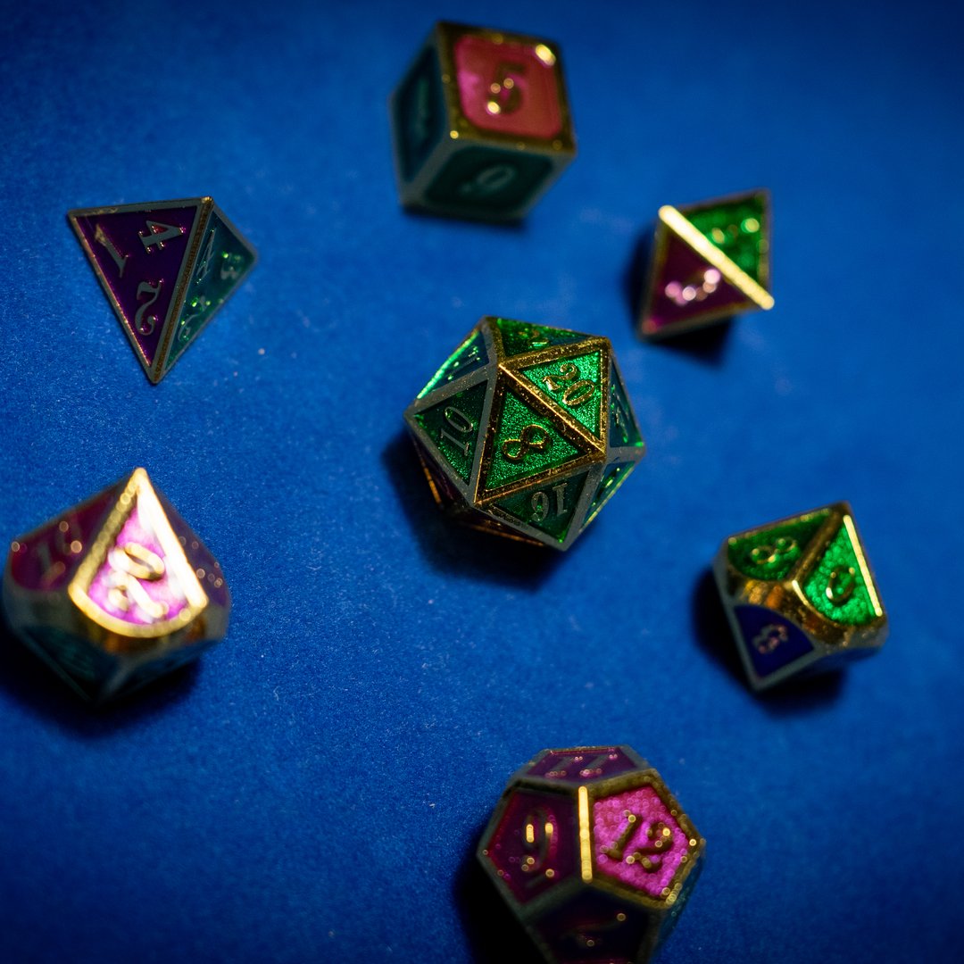 Metal dice set 15, gold frame, green and red enamel, photo 7