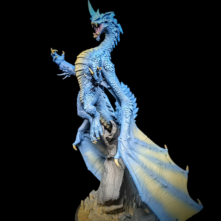 Dragonul cromatic albastru